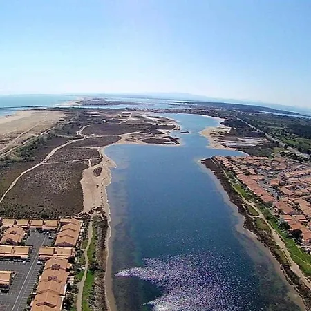 Pavillon 20m De La Des Ayguades Holiday home *